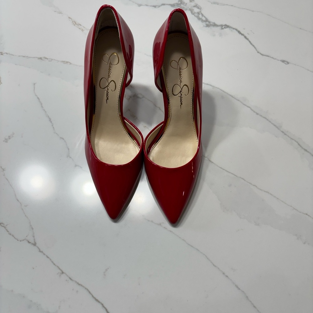 Jessica Simpson open side Bold Red Heels. BEAUTIFUL heels. - Picture 11 of 11
